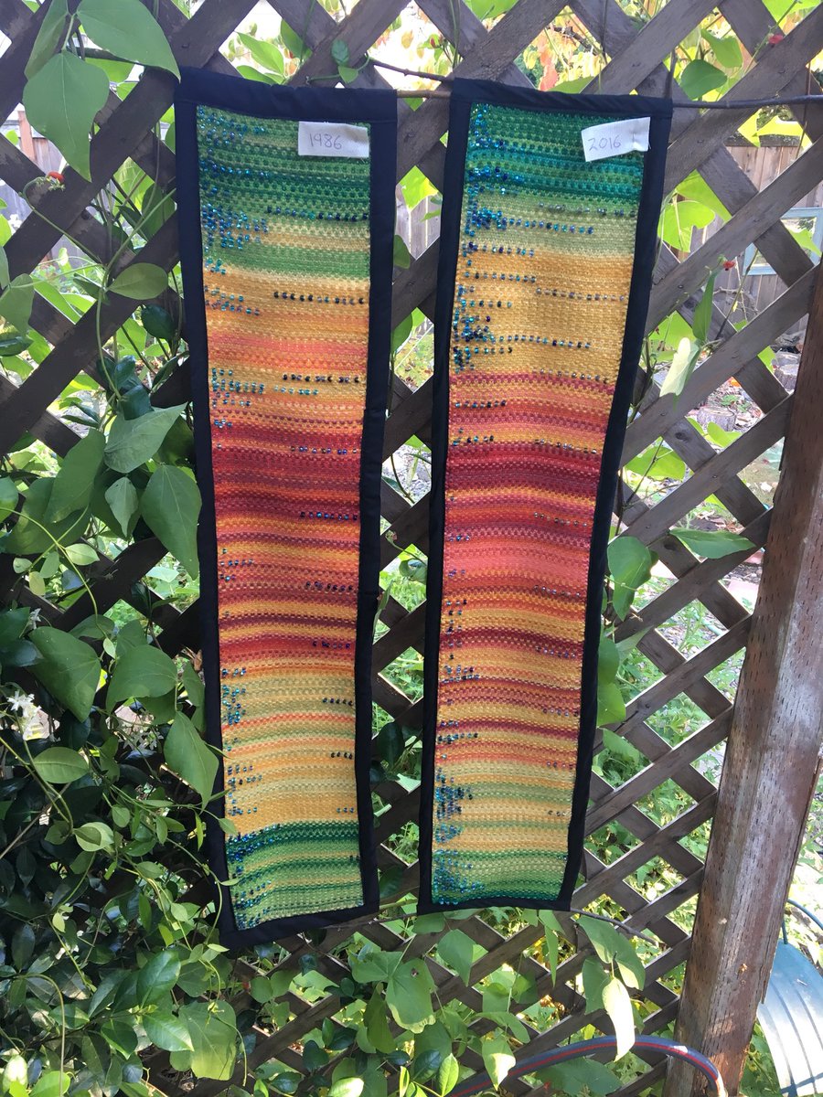 MsRiveter's tweet photo. Just finished another #tempestry for Portland, OR, USA. Daily high temp data from 1986 on left, and 2016 on right. Spring and fall sure were warmer in 2016. Next up, 1886! @TempestryProj #artasactivism #knitted #climatechange #ClimateAction #scienceart #STEAM https://t.co/t12buZ44Ea