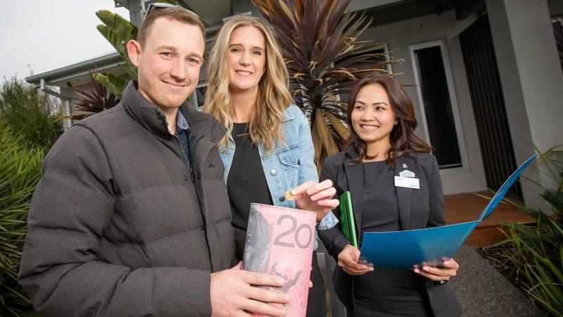 ‘First-home coaches’ to help boost savings habits: trib.al/g8OEDSN

Know someone who needs one of these?