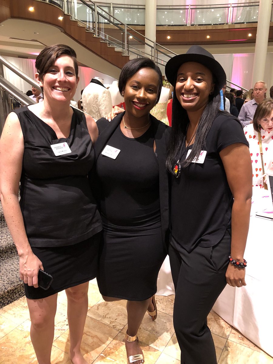 KomenAtlanta's tweet photo. What.A.Fabulous.Night. 💃🎉🔥💕 #JFC2018 #JeffreyFashionCares #ATLisMoreThanPink https://t.co/raWYBsI6EO