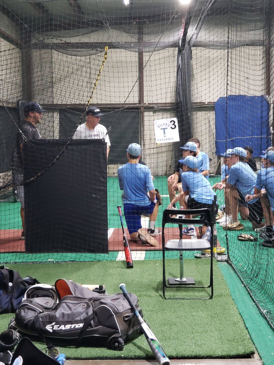 DannySancho's tweet photo. Ted Nowell and Teddy Nowell talking strategies with the boys. #texasoilers #dfwbaseball https://t.co/nhO8L6OHKy