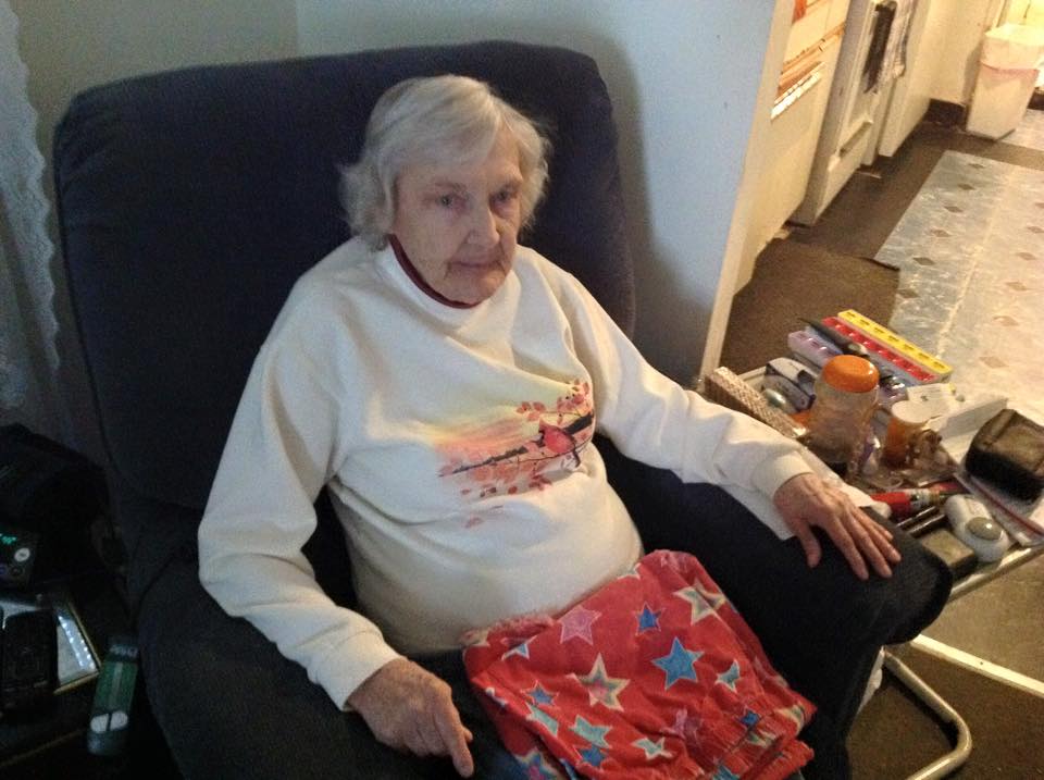 DWLAB104's tweet image. Miss u more with every passing day, Love you forever Mom, god bless and R.I.P 🙏🏻💔