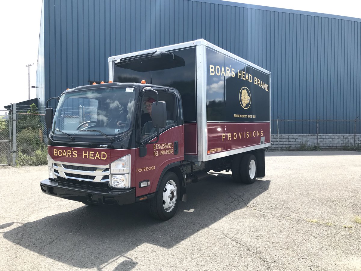 SuperiorCDesign's tweet photo. Another Superior Refrigerated Vehicle! Chevy 4500 with 14’ insulated box and Thermoking refrigeration unit. #coldchain #refrigerated https://t.co/X3KYq1MysA
