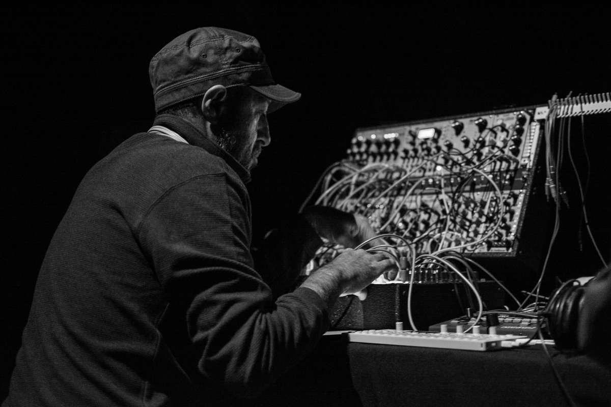 Astrolab_iO's tweet photo. Musicalización en vivo de ‘METRÓPOLIS’ en el @FaroAragon
 
📸 @bereriveraof https://t.co/Nsw3lm310d