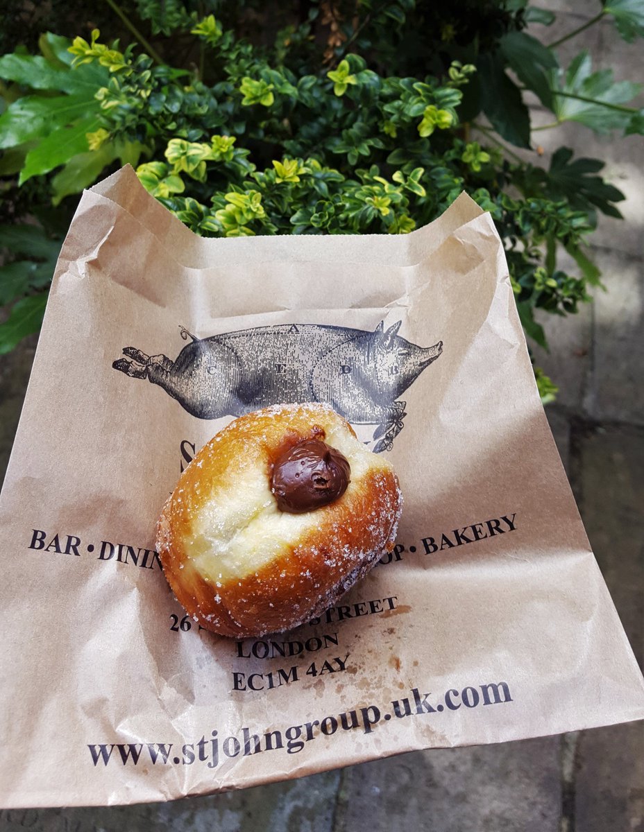 SavlaFaire's tweet photo. .@StJohnBakery will be opening a permanent bakery in Neal's Yard in #CoventGarden next month. I first tried their doughnuts @sohofoodfeast 2 years ago and I still remember how good they taste. Cannot. Wait.

https://t.co/qbSsjul5k5 @UKBloggers1 @Bloggeration_ #NewOpening https://t.co/VqmDaSgQ9s