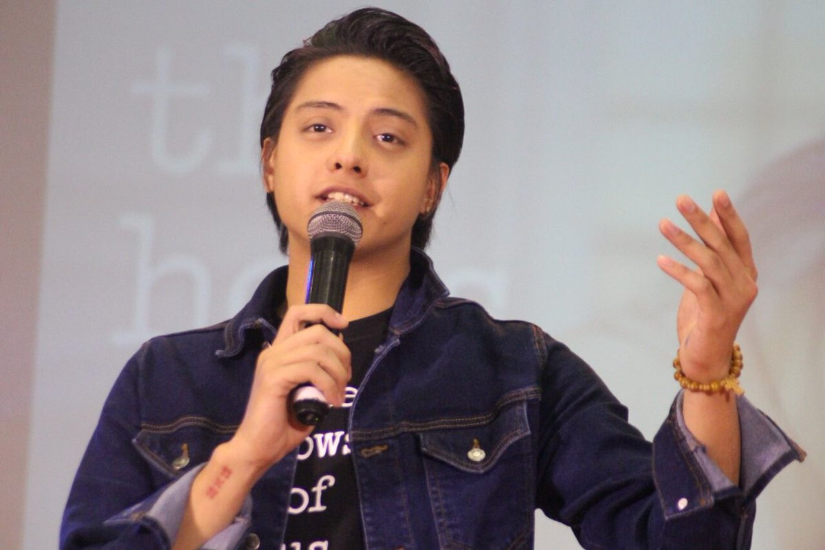 HartBenjamin1's tweet photo. #TheHowsOfUsNationwideTHOUr in South Park Alabang @imdanielpadilla @bernardokath https://t.co/rAKBnuACz4