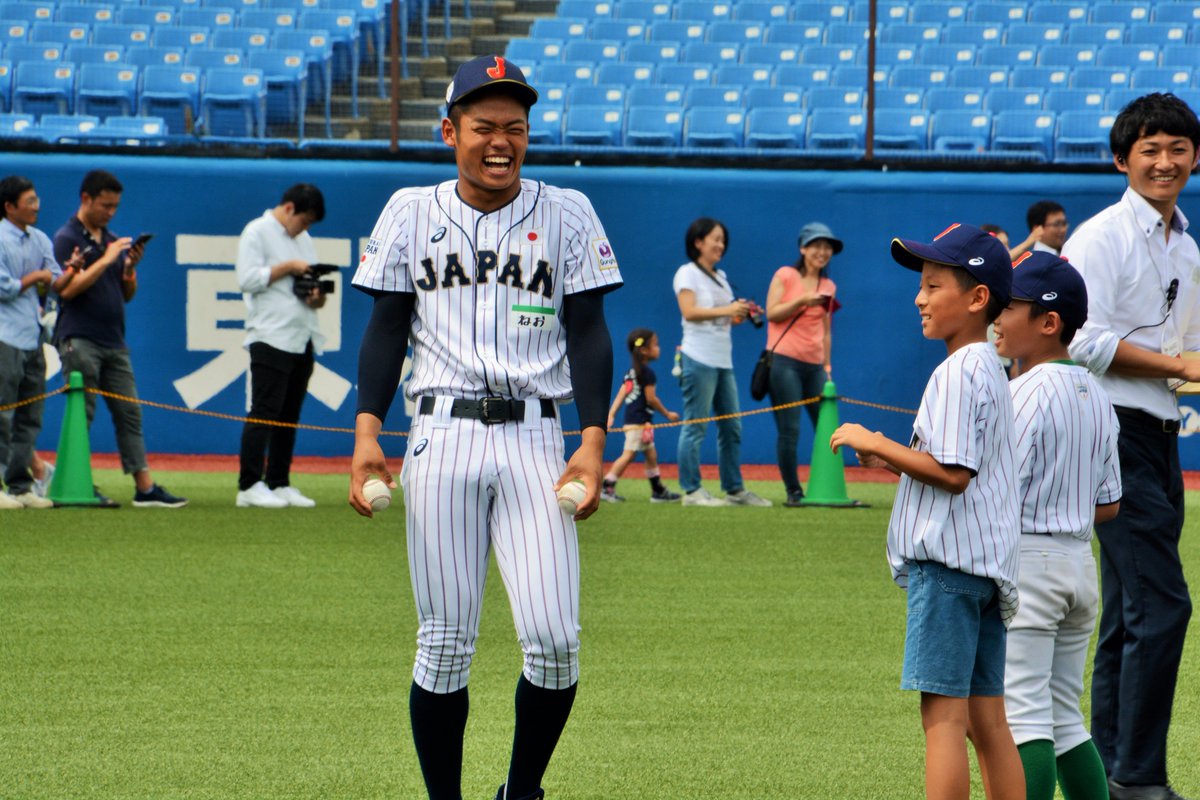 安藤嘉浩 Pa Twitter u18日本代表メンバーによるキッズアカデミー 子どもたちと一緒にお弁当を食べ 野球の楽しさを伝えます 根尾さんもこの笑顔 高校野球 甲子園 大阪桐蔭 キッズアカデミー 根尾昴 安藤嘉浩 Pa Twitter u18日本代表メンバーによるキッズアカデミー 子どもたちと一緒にお弁当を食べ 野球の楽しさを伝えます 根尾さんもこの笑顔 高校野球 甲子園 大阪桐蔭 キッズアカデミー 根尾昴
