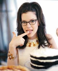 pullingtaffy's tweet photo. @LisaLoeb how are you liking all this meat @RoeyHz is cooking up? Maybe you should make a meatCAKE and a mincemeat PIE?! https://t.co/zW94A467jH