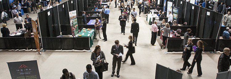 How University Career Centers Are Hurting Students Chances To Land A Job mystudentvoices.com/how-university… via <a href="/ami/">artmap inc dba hackernoon</a> #Education