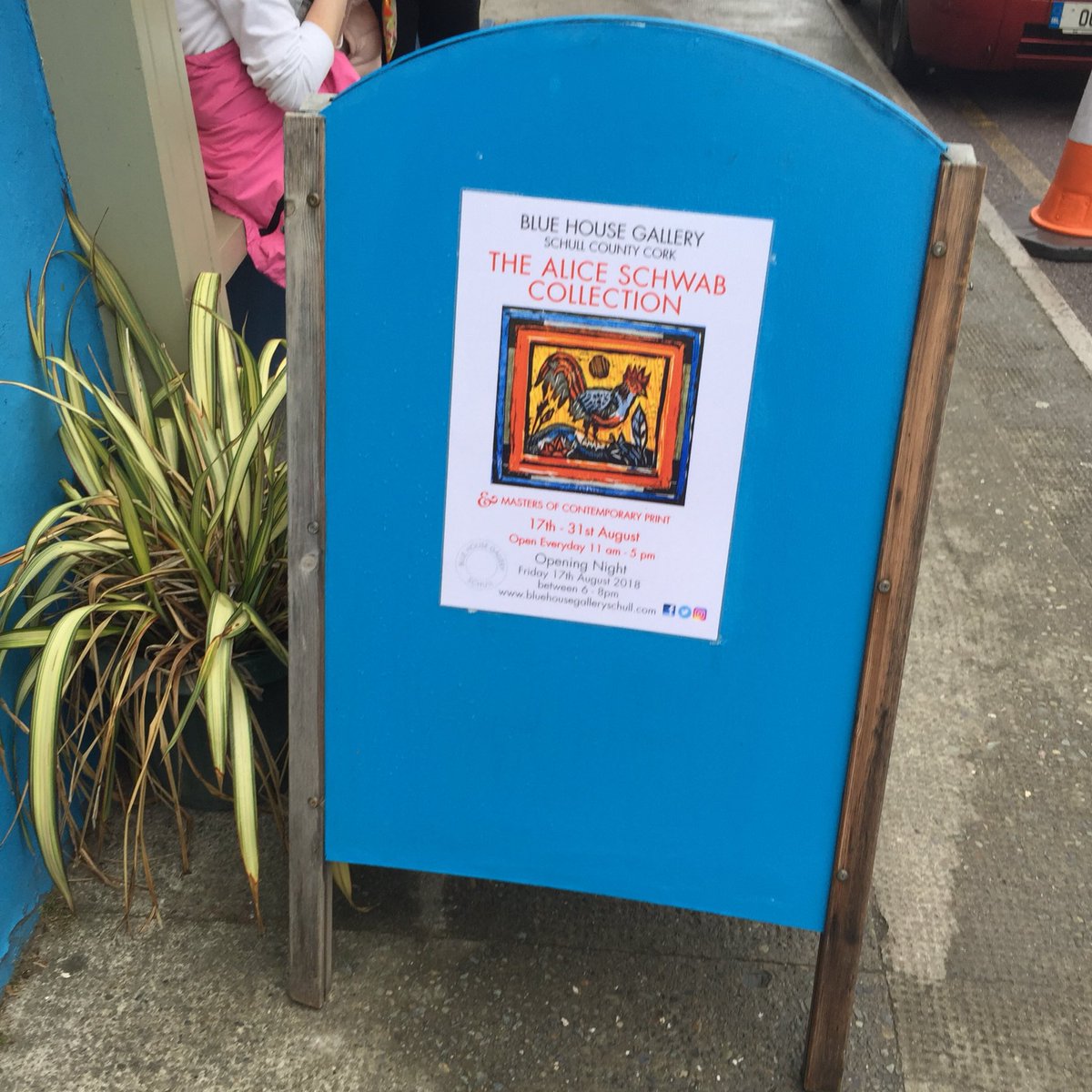 Our current exhibitions, Alice Schwab Collection and Master Printmakers, continue until this Friday, so be sure to call in before the summer season closes.
#lastdaysofsummer #schull #WestCork