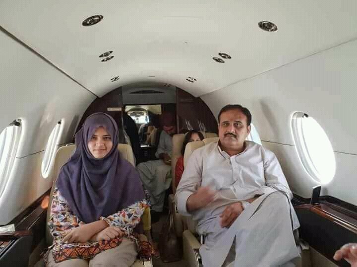 Pakistani09's tweet photo. Sadgi To Hamari Zara Dekhiye  
Sada Banda Bhi Aise Sadgi k Liye Tarsta hai 😔

#GovernorSindh #Islamabad #Pakistan https://t.co/j9rR9Uh4ls