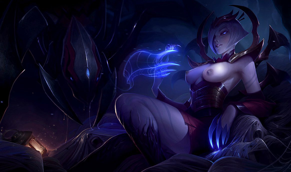 Come to your Queen. You cannot resist.