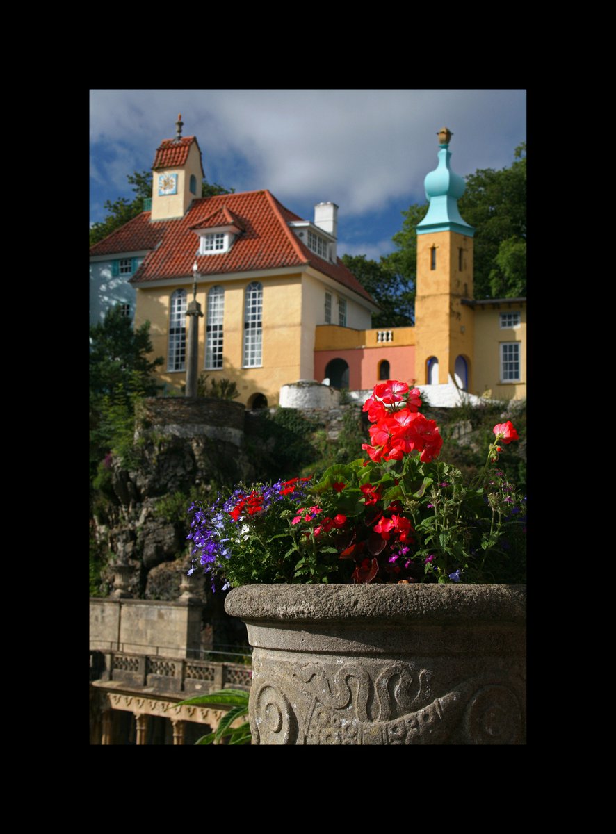 MissFarnaby's tweet photo. A selection of pictures from our day at the beautiful #Portmeirion #Wales #travel #culture #Wanderlust #touring #Weekend #Weekendwanderlust #travelhappy #roadtrip @Portmeirion @visitwales https://t.co/WKI8EvnFv6 https://t.co/ZCqkWRzwZF