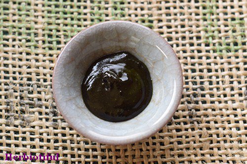 Herbiotiful's tweet photo. Masque gommant et purifiant au Moringa https://t.co/Cft3JCCKn3 https://t.co/weH0rHfsd1