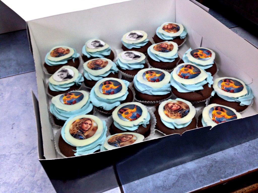 Beyonce themed cupcakes