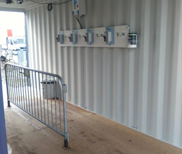 EQIN_EU's tweet photo. Speciaal voor onze klant gemaakt en inmiddels geleverd: projectcontainer met fingerprint toegangscontrole voor de tijdsregistratie gedurende zijn project. https://t.co/bZDUvKEU5x