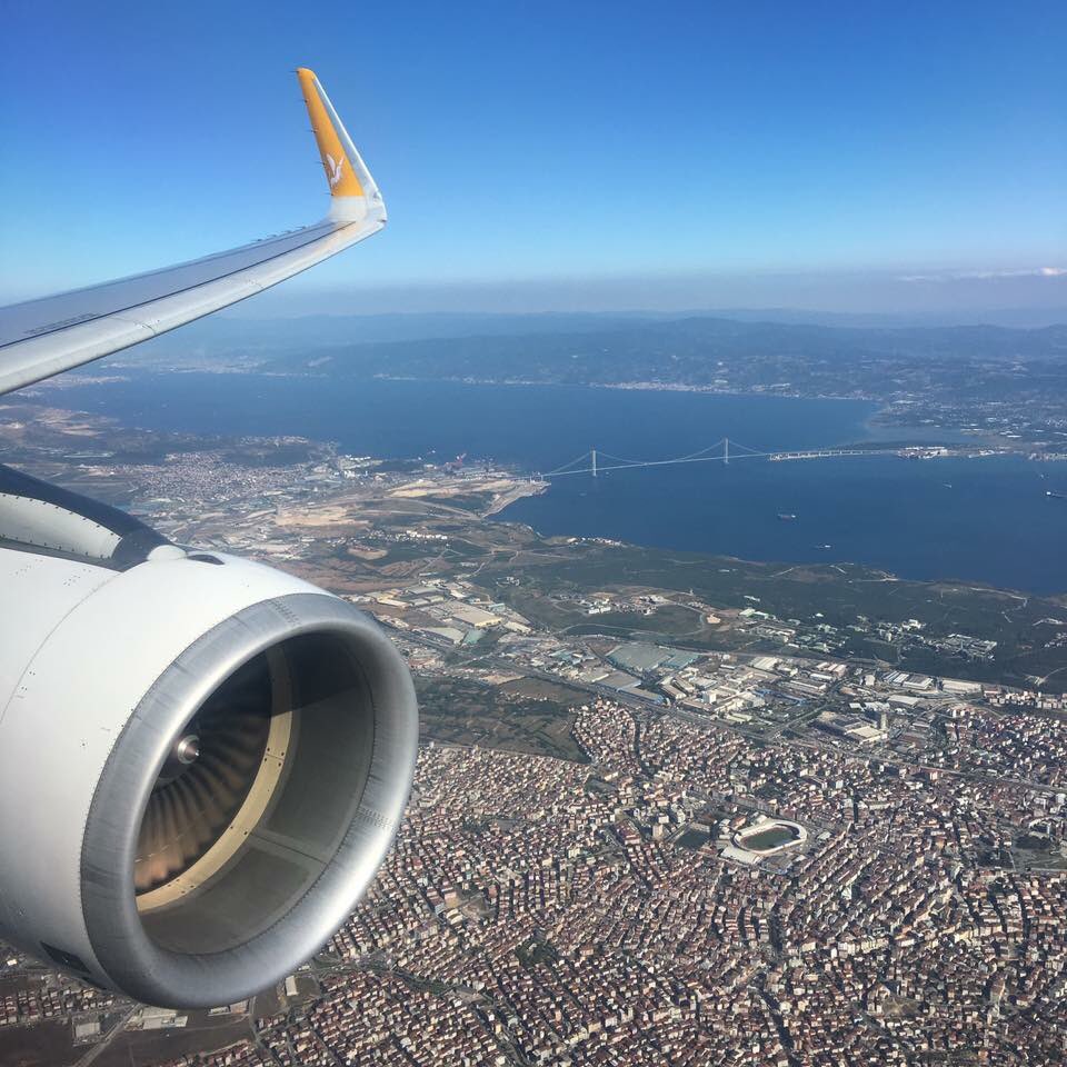 readyluxtrav's tweet image. Where East meets West. One of the most amazing &amp;amp; craziest city’s in the world! 🌎🇹🇷

#east #meets #west #gateway #bosphorus #bosphorusbridge #turkey #turkiye #city #europe #asia #Constantinople #followus #readyluxtrav #luxury #travelblogger