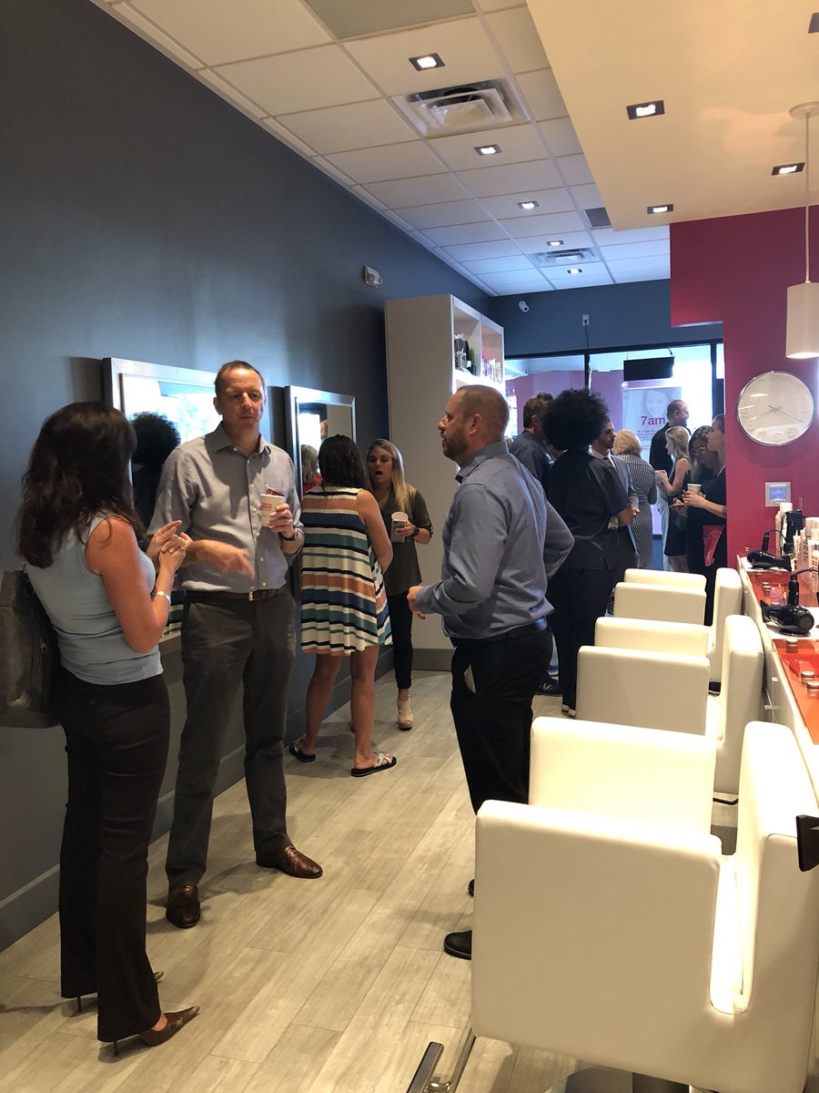 MPSCChamber's tweet photo. Starting our Tuesday with coffee & a blow out. Thanks to Blo Blow Dry Bar for hosting our Before Nine today. #mtchamber #mtpbiz #beforenine https://t.co/EsHngAaKG2