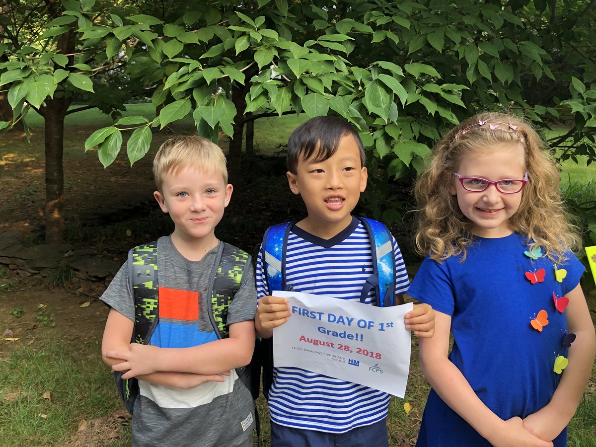 JennRegardie's tweet photo. Can’t wait for a fantastic year in first grade @HollinMeadowsES! #firstdayfairfax #firstdayhmes @Mrs_Hanrahan https://t.co/TQOYmuEbmp