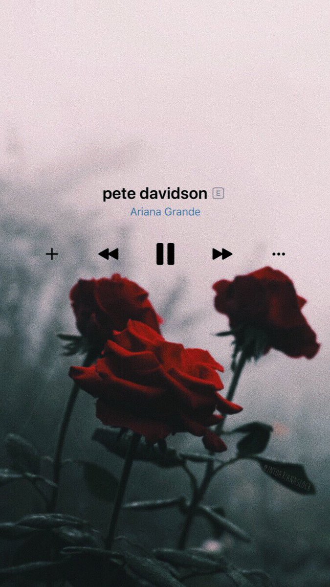likemagicvinyl's tweet photo. free requested ariana grande lockscreens 
• rt or like if saved 
• be honest
• try to follow 
• don’t steal or repost https://t.co/8ogfQu1qpH