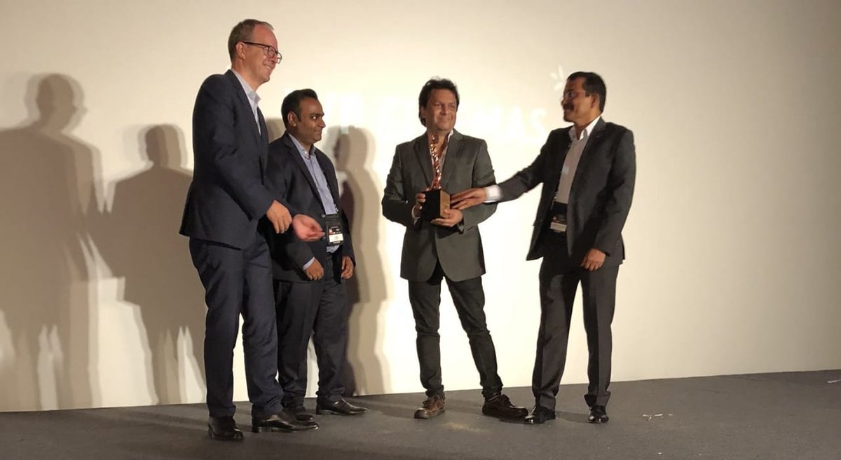 _PVRCinemas's tweet photo. #PVR receives award for India's top Multiplex Chain of the Year at #IMAXBigCineExpo https://t.co/UsOCkBrZ04