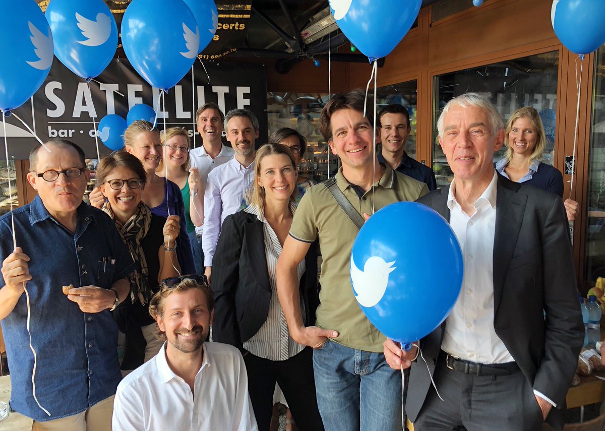 Are we launching more balloons? No, but our @swisstecscience channel at the <a href="/EPFL/">EPFL</a>! 🎈🎈🎈 #LaunchEvent with <a href="/MartinVetterli/">Martin Vetterli</a> @EPFL_Galland <a href="/epflSV/">EPFL Life Sciences</a> <a href="/epflENAC/">EPFL-ENAC</a> <a href="/epflcdm/">EPFL CDM</a> <a href="/SDSCdatascience/">Swiss Data Science Center</a> <a href="/epflalumni/">EPFL Alumni</a> <a href="/gescher/">Gerard Escher</a> <a href="/gderasse/">Gaétan de Rassenfosse</a> @gonzen <a href="/EPFL_SPS/">EPFL Promotion des sciences</a>