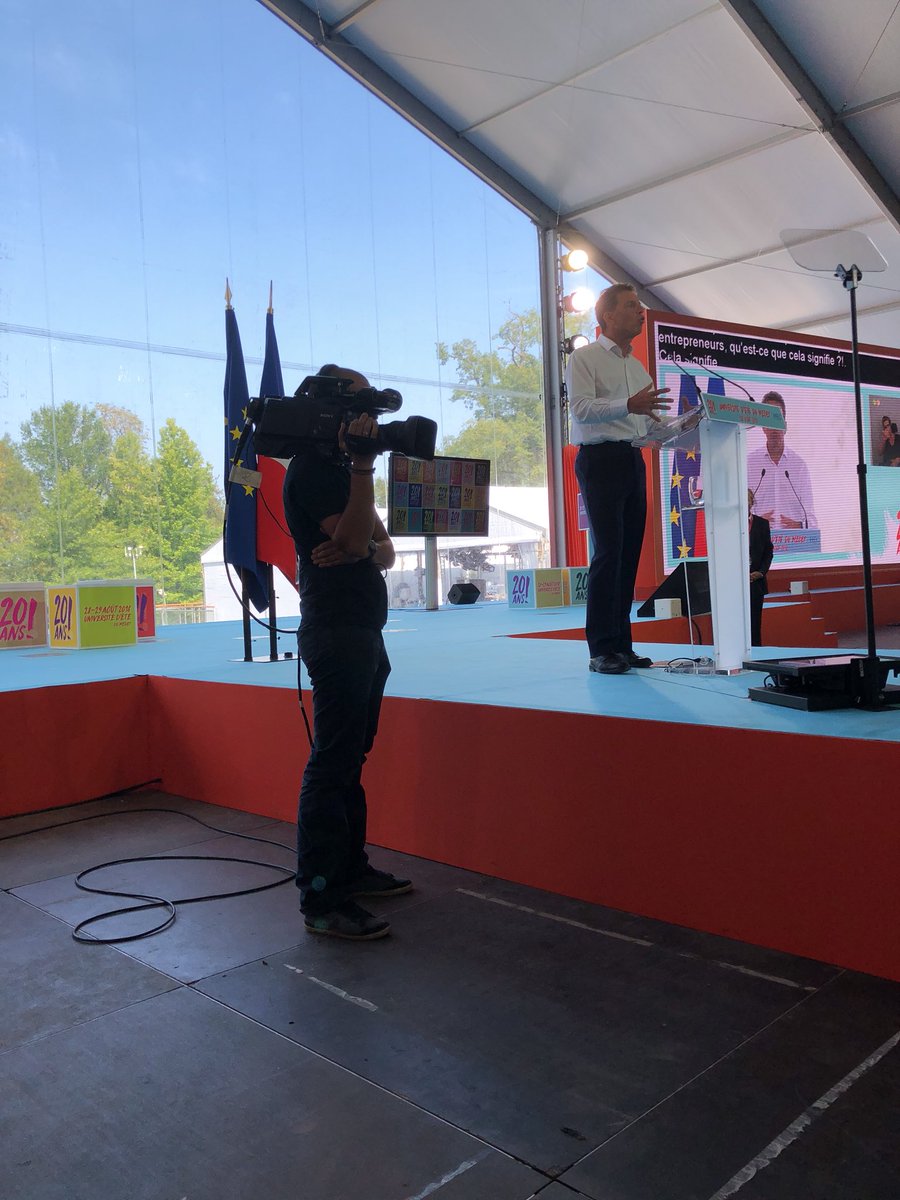 #UEMEDEF18 pour <a href="/GeoffroyRDB/">Geoffroy Roux de Bezieux</a>, « l’entreprise est devenu l’acteur majeur des mutations. Les entrepreneurs ont conquis la liberté. Mais il nous faut accepter la responsabilité qui va avec » <a href="/FCDfrance/">Fédération du Commerce et de la Distribution</a>