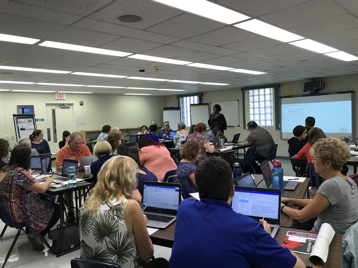 bethnapier13's tweet photo. Lake Co. FL media specialists in PD talking about Authentic Literacy https://t.co/jbOWsvEOv3