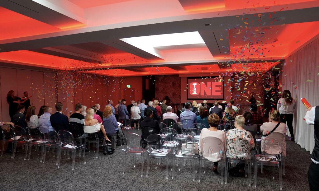 revlighthouse's tweet photo. @TheOneNetworkUK AT THE ONE WE LOVE A PARTY https://t.co/nTZjmZNIvS