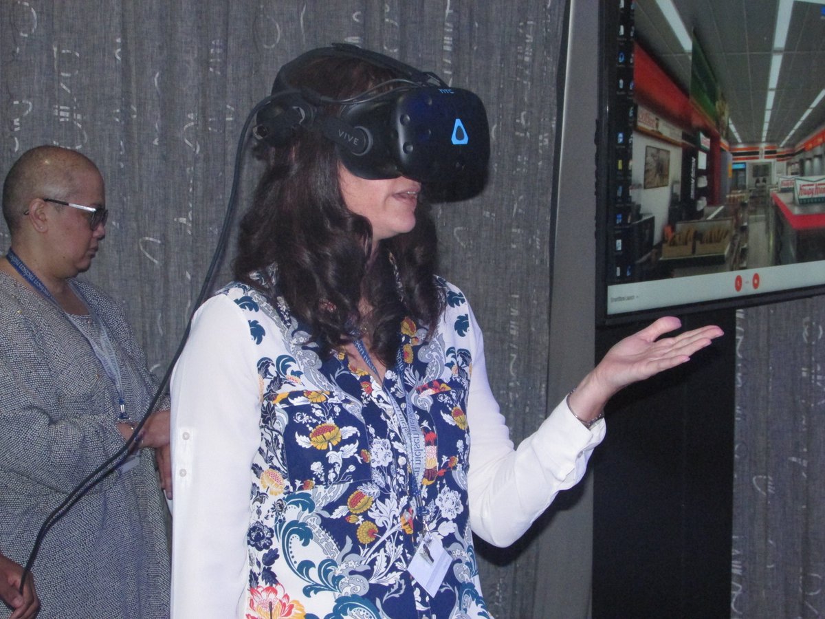 MichaelBratt8's tweet photo. A demonstration of the new @NielsenAfrica #Smartstore offering is now being done. @MediaTMO #Retail #shopping #shoppingonline #ShopperMarketing #ecommerce #VirtualReality #technology #tech https://t.co/0SubQL88VE
