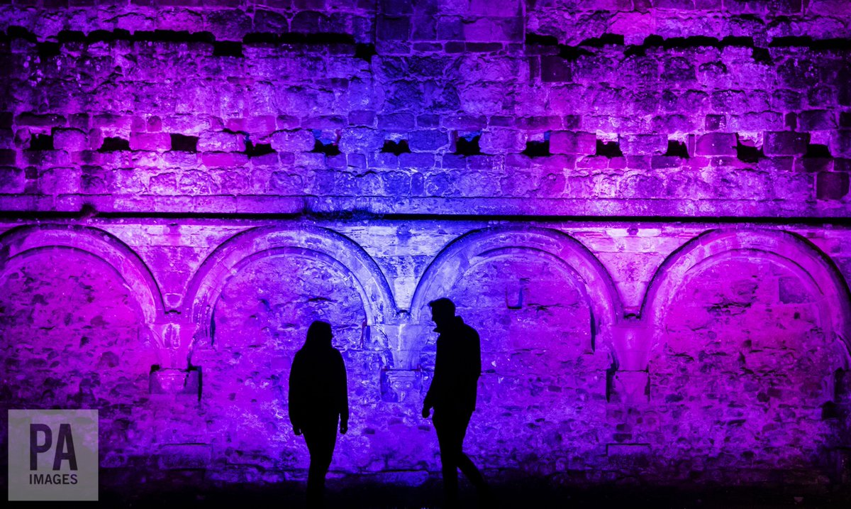 Welcome2Yorks's tweet photo. For three nights only the stunning ruins of Rievaulx Abbey will be bathed in coloured light and we've got 2 family tickets up for grabs! Simply RT this tweet to enter. Good luck! 

https://t.co/879NwvStrs https://t.co/4Pv2jJdnNF