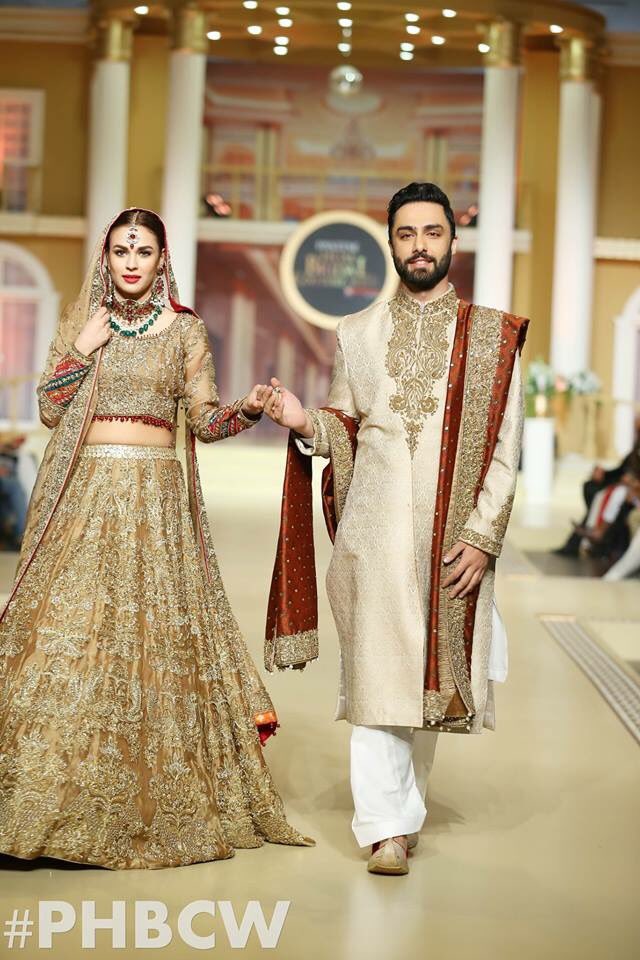 BCWPakistan's tweet photo. #Throwback: Mahe e Noor & Ahmed Ali Akbar walked the ramp for Aisha Imran
#Rewind2017 #YearInReview #HBCW #PHBCW #StrongIsBeautiful https://t.co/tq4OJG3WHG
