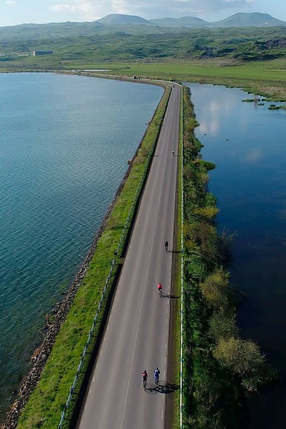 Road to Lake Sevan 💙💚

#armenia #lakesevan