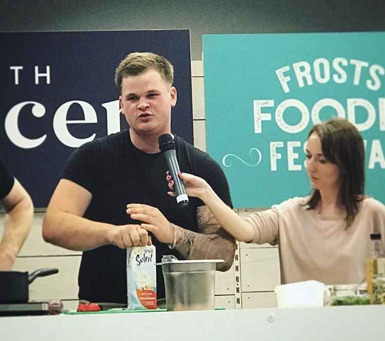It was great to have the young &amp; talented head chef of The Organic Kitchen on the demo stage this weekend at the <a href="/FGFoodFestivals/">Frosts Foodie Festival</a>  🙌 Go Will!