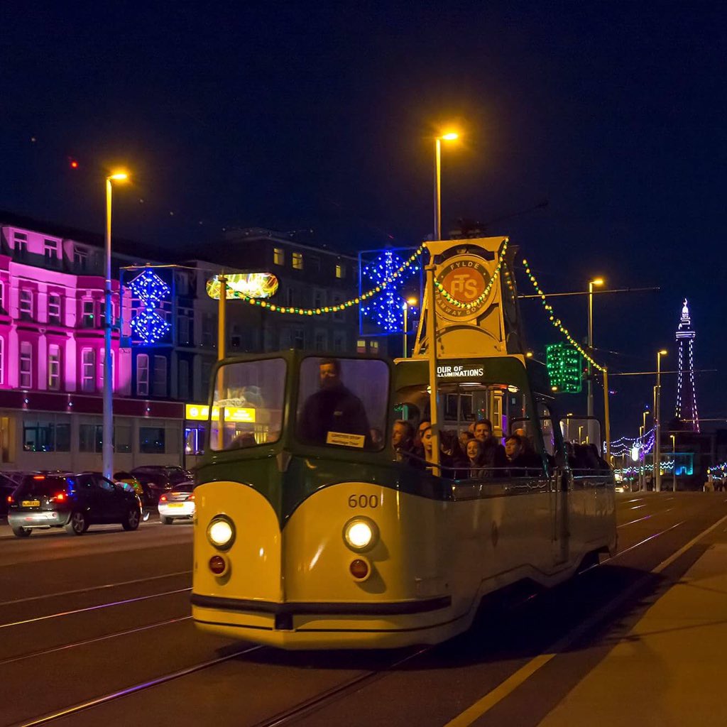 It's #RidetheLights this evening and we have some special tram tours! Buy a Heritage Day Ticket on our daytime Promenade tours and they're valid tonight too!