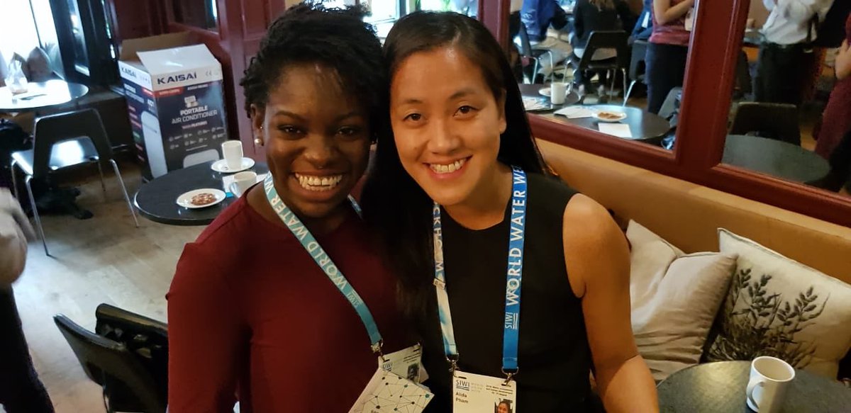oog_je's tweet photo. Started the day with a nice breakfast meeting by @WaterYouthNet.. got the chance to make some new connections while talking about #water.  The water sector is running out of time.. we have to keep the conversations going..#WWWeek_Youth https://t.co/B94x4c2HZ8