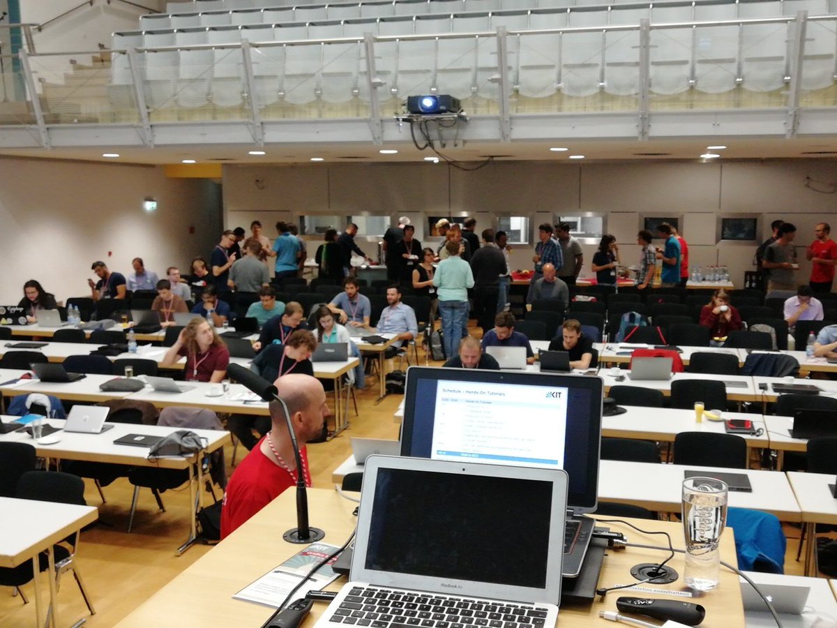 GridKa School tweet media