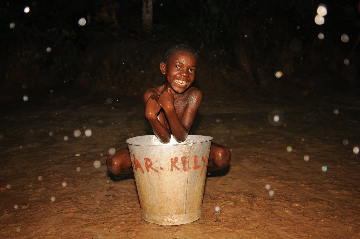 UNICEFcongoBZV tweet picture
