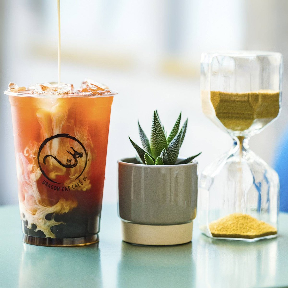 dragoncatcafe's tweet photo. 🐲🐱ᴮˡᵃᶜᵏ ᴰʳᵃᵍᵒⁿ ᴹⁱˡᵏ ᵀᵉᵃ 🐲🐱

Follow and tag us for exciting updates! 

#dragoncatcafe #blackdragoncat #dragoncattea #milktea #signaturetea #bubbletea #boba #succulents #sandtimer https://t.co/rAEZ8ODRNA