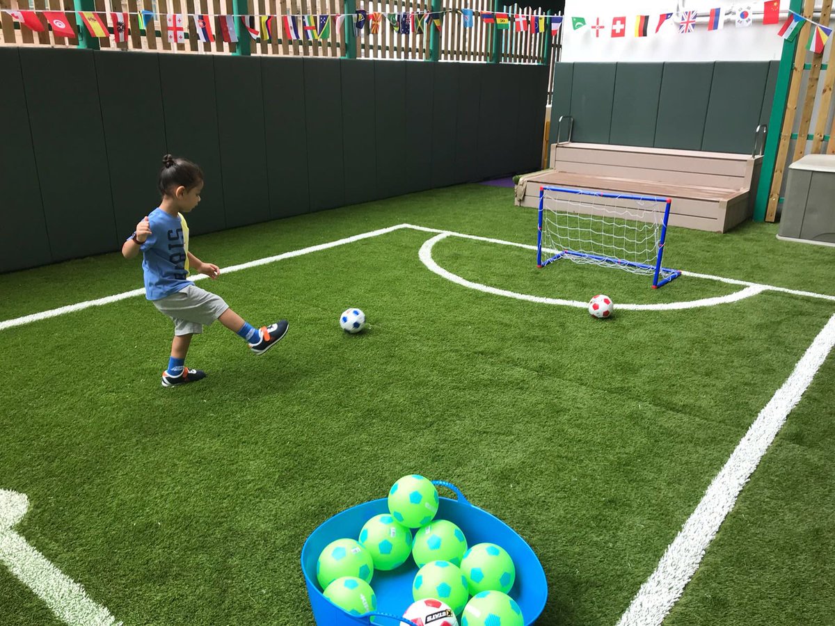 dutchpatch's tweet photo. The largest outdoor play area in Hong Kong in a pre-school. Woodlands at Caine Road. Great cooperation between educators with vision and operators with dedication. And this is only half of it - watch this space! #CognitaWay https://t.co/S5MNOtZQyv