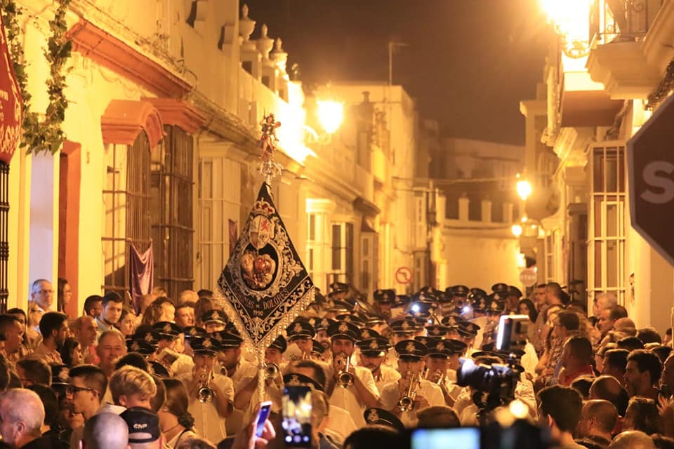 Vuelve... LÁGRIMAS DE DOLORES💧💧