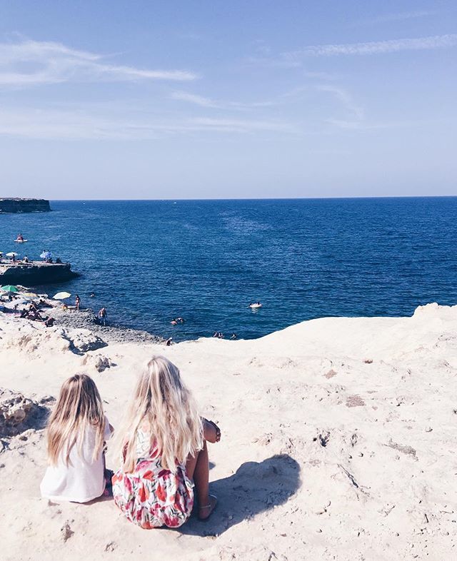 Daydreamerdiary's tweet photo. Today these two will be saying goodbye to the sea where they learned so much this year 🧜♀️🧜♀️ It's a farewell and a thank you day for all that nature has allowed us to take in and give back. .
.
.
#lastday #summerdays #tuesdaymotivation #fromth… https://t.co/uTXdSUV4dm https://t.co/56vxM60EVM