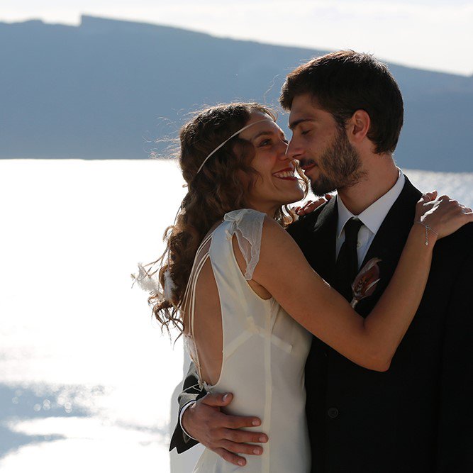 trueblueevents's tweet photo. When someone else’s happiness is you happiness, that is love!
#santorini #wedding #greece #eventplanner #destinationwedding #weddingplanner #santoriniweddingplanner #weddingphoto
#weddingideas #weddingstylist #weddingdecor #weddingdesigner #truebluesantorini #featherstheme #love https://t.co/ITCJV7iIVo