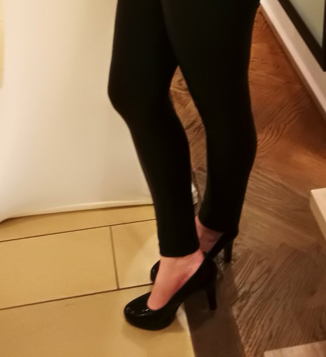 MissCatdeluxe's tweet photo. Meine Aufmerksamkeit ist nicht umsonst!
Du willst das ich dir schreibe, zahl für meine Interesse!
#finmessage
#Skype
@MoneyDomDir
@FINmessage #findom #fendom #Geldherrin #Monydom #cashslave #paypig #loser #minischwanz https://t.co/PKrRMiHKGT