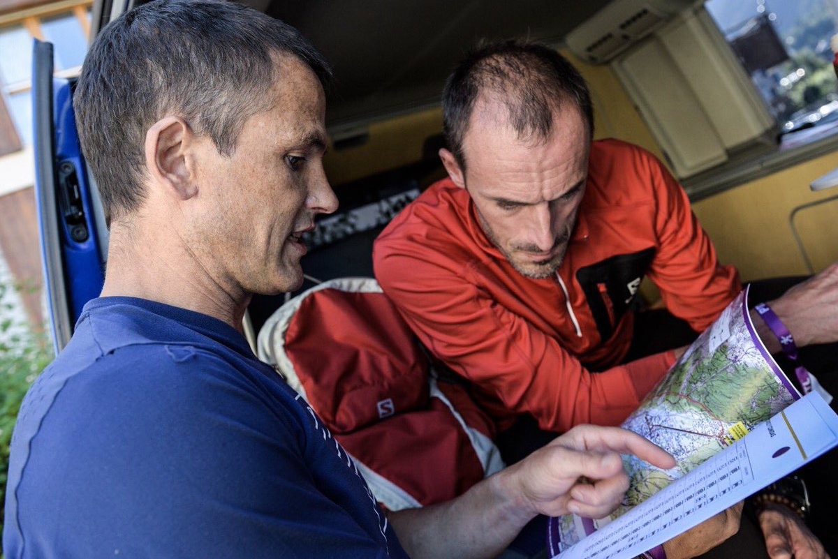 Zigor Iturrieta eta Iker Karrera PTL abentura prestatzen. <a href="/SalomonRunning/">Salomon Running</a> <a href="/compressport_es/">Compressport® España</a> <a href="/eitbkirolak/">EITB Kirolak</a>