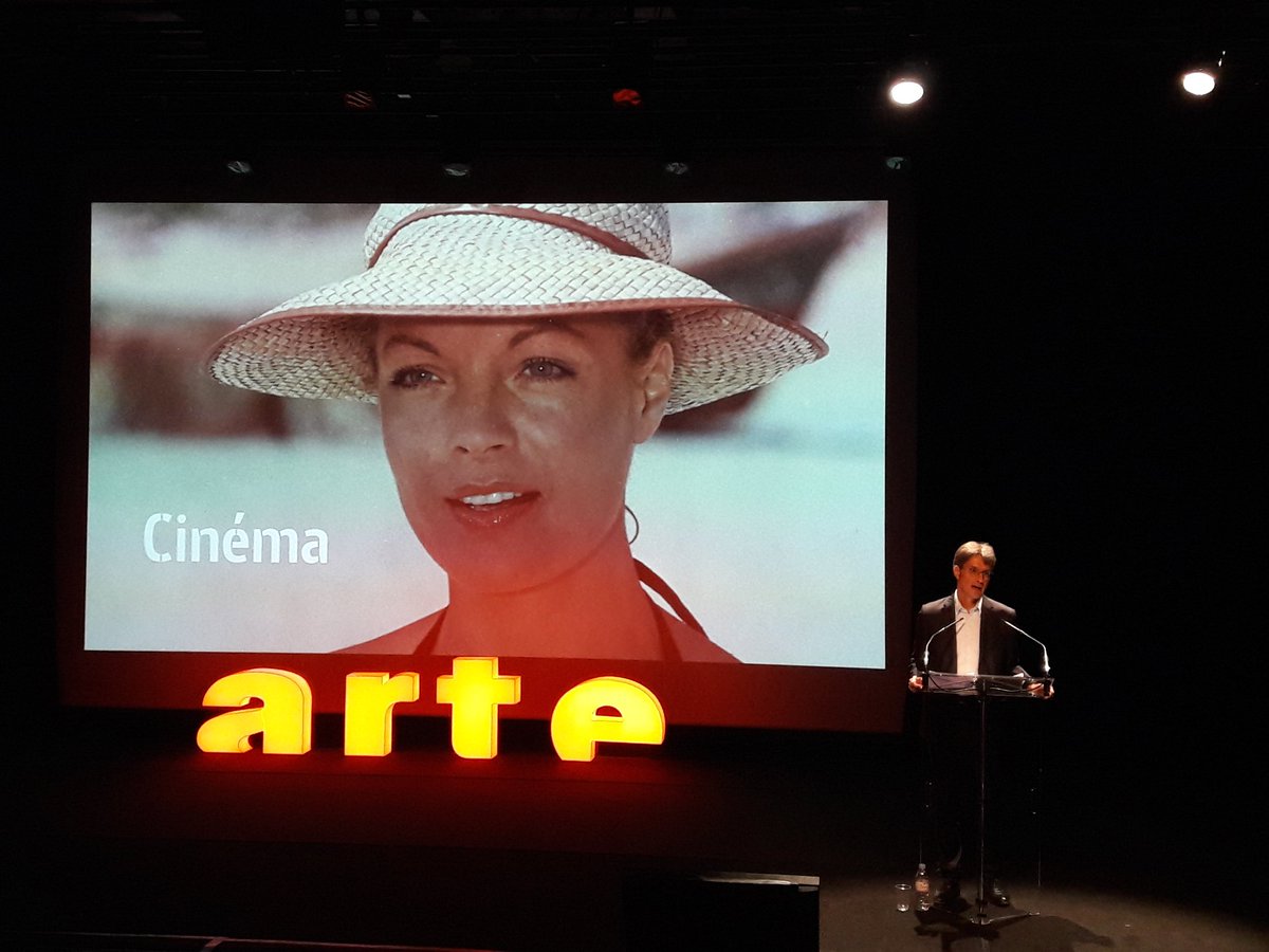 gatitweet's tweet photo. Avis aux cinéphiles : des cycles Romy Schneider, Téchiné, Depardieu, Agnés Varda, annoncés lors de la #ConfARTE2018. https://t.co/fx1A4J2zh9