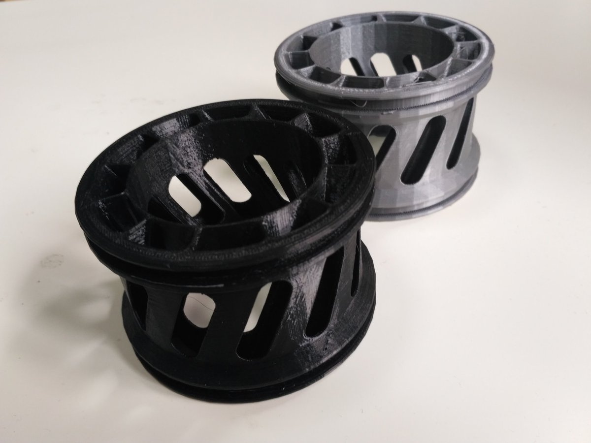 FictionlabTech's tweet photo. First ABS heavy duty wheel looks fine! Time to test it. 3 more are on the way.
#robotics #turtlerover https://t.co/cD4aEdhPAF