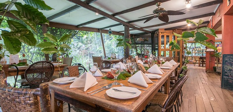 PhiljetsGroup's tweet photo. Want a simple out of town trip? #FlyWithPhilJets to Chateau Hestia and have an exquisite dining experience! Contact us for a quote!

#PhilJets #PhilJetsGroup #CheteauHestia #Cavite #Manila #Philippines #garden #helicopter #flight #travel #holiday #restaurant https://t.co/ge2cpBEWxx