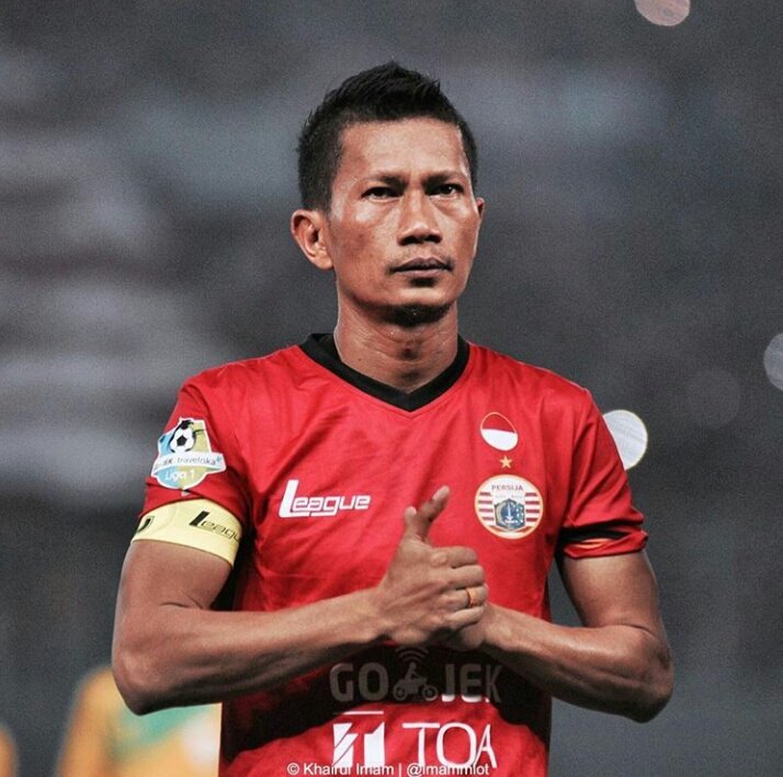 JM_Independent's tweet photo. Selamat Ulang Tahun IL CAPITANO @Persija_Jkt makin sukses dalam karir dan semoga tahun ini bisa membawa persija Juara #PersijaJakarta #IsmedSofyan14 #Legend https://t.co/ePbAVLqgKv