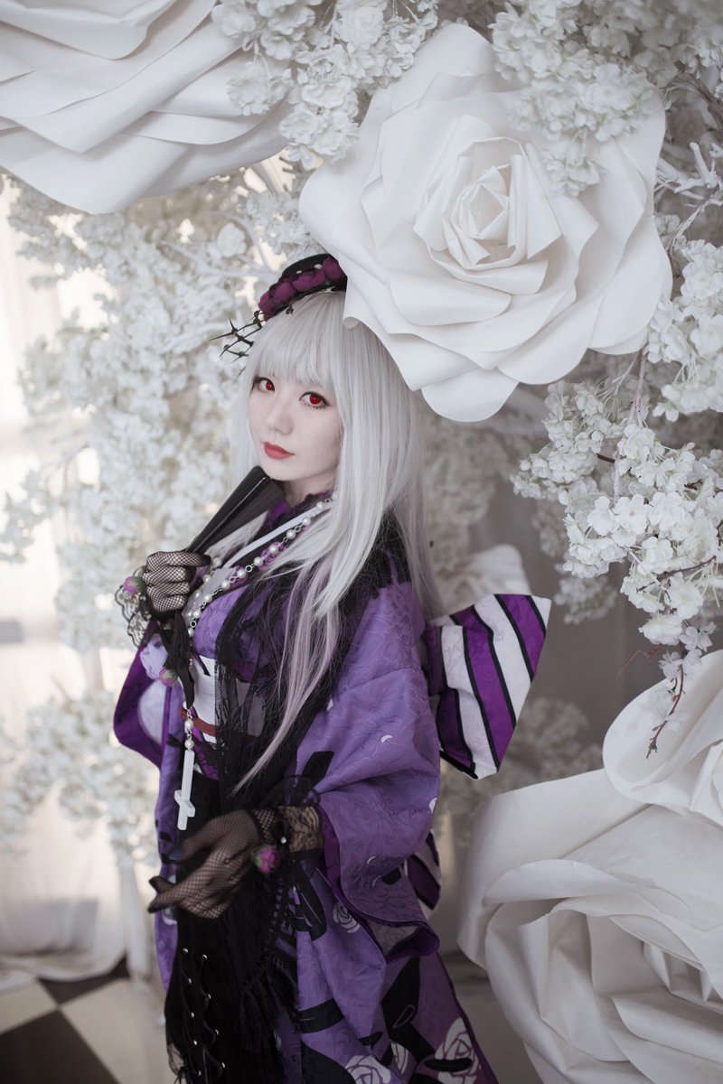 marukin993's tweet photo. #cosplay  #ローゼンメイデン 『蔷薇少女』水銀燈
PHOTO THX 圈叉  2017/12/31

“暗色を缠う羽 この背にも欲しいと愿う”
“不完全な命を厌う 贵��に蔷薇誓いを” https://t.co/hoIdqCyN4G