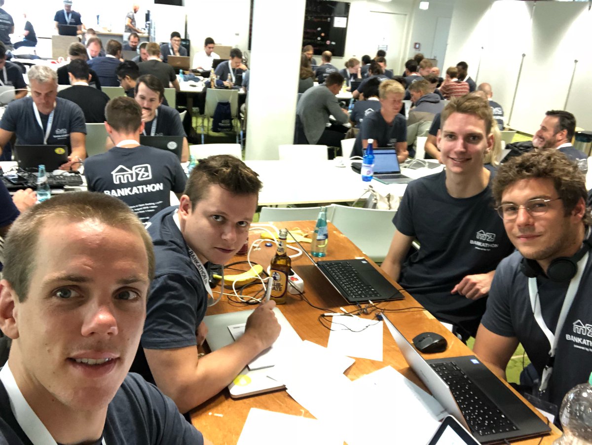 fino_run's tweet image. Unsere fino-Crew Heimi, Ole, Lenny und Ben rocken den #bankathon im #techquartier Frankfurt. Happy coding!
